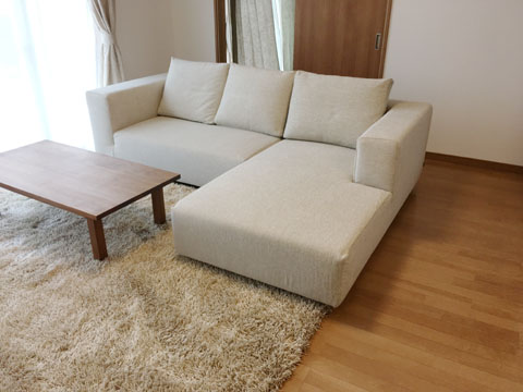 sofa01.jpg