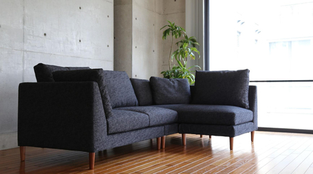 kuroe sofa.jpg